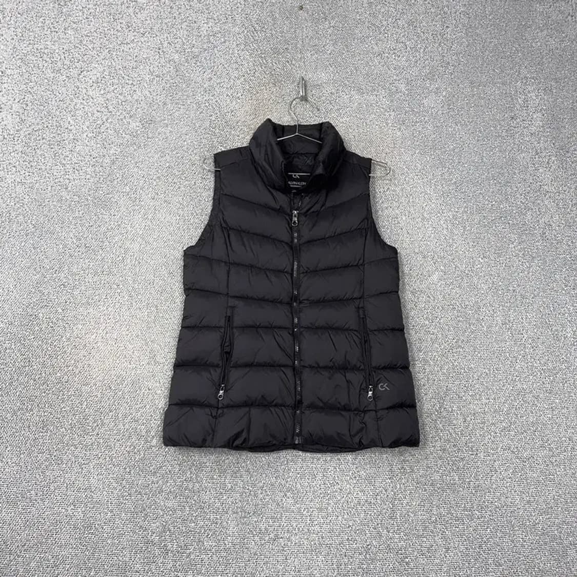 캘빈클라인 블랙 캐주얼 패딩 조끼 S/P 상품이미지1