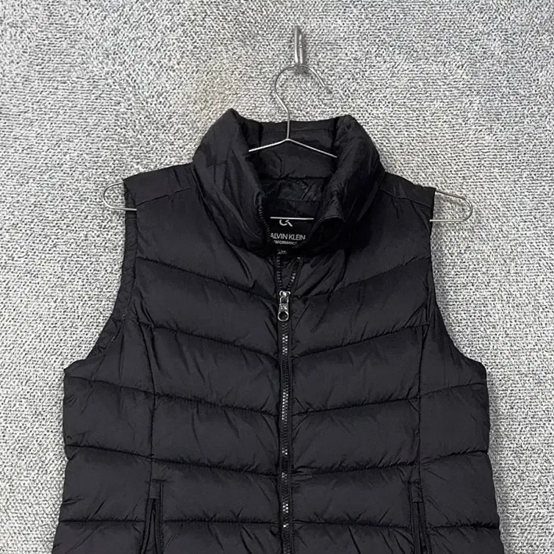 캘빈클라인 블랙 캐주얼 패딩 조끼 S/P 상품이미지3