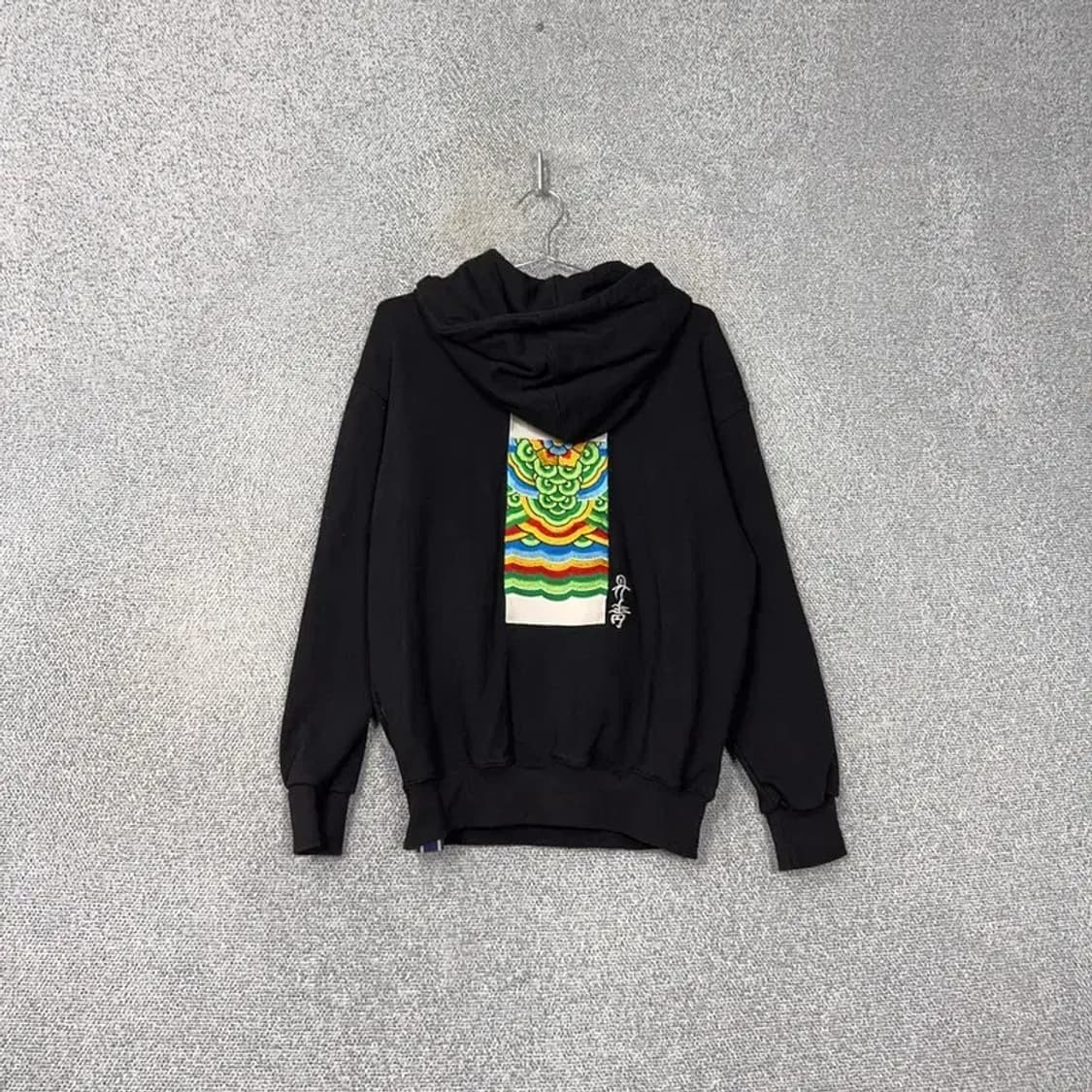 로맨틱크라운 프린팅 블랙 후드티 S 상품이미지2