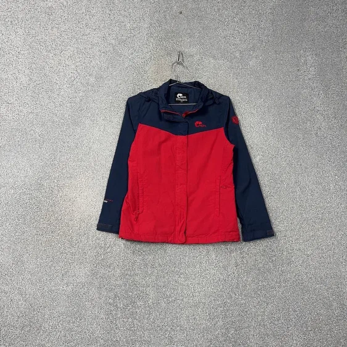 네파 여성 등산 로고 바람막이 85 상품이미지1