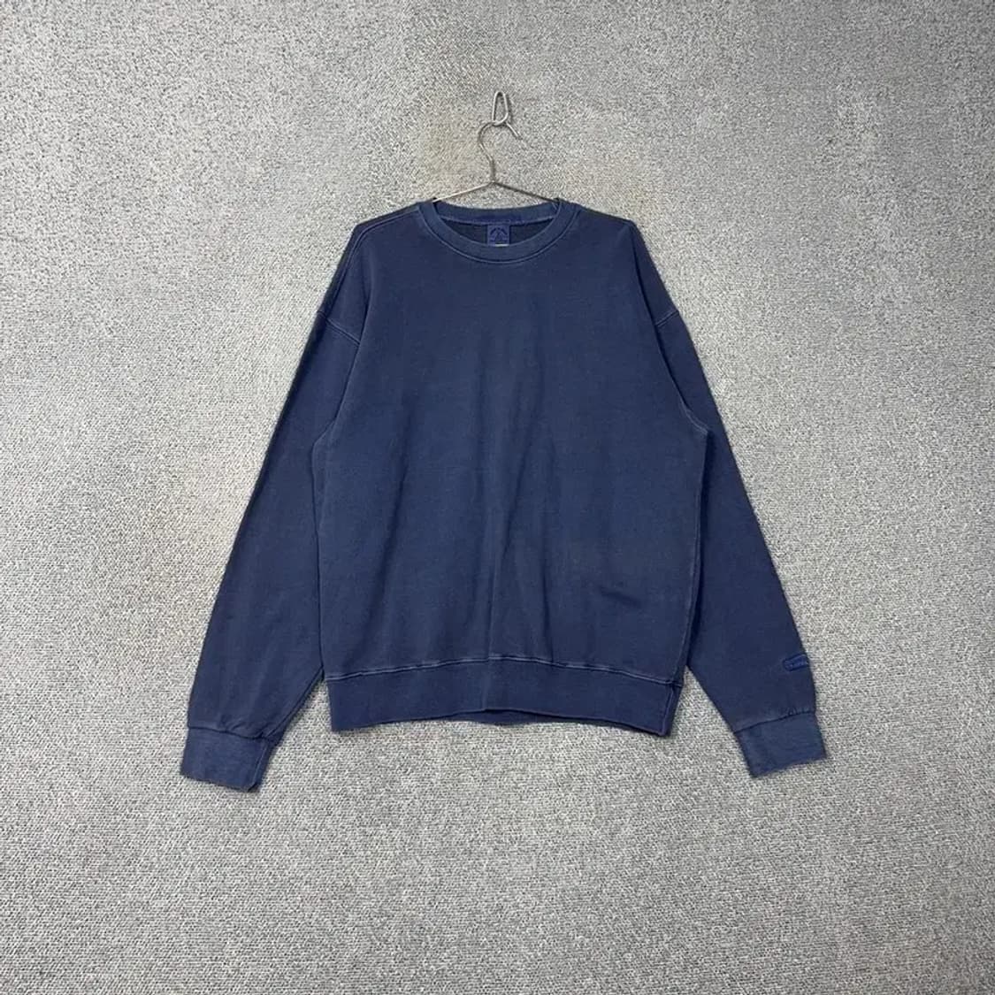 트래블 피그먼트 네이비 맨투맨 XL 상품이미지1