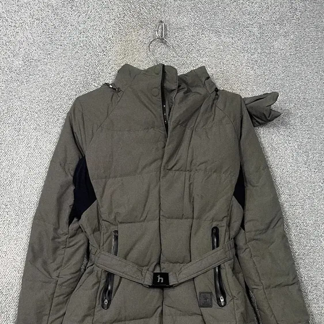 해지스 그레이 여성 클래식 벨티드 덕다운 롱패딩 점퍼 S 상품이미지3