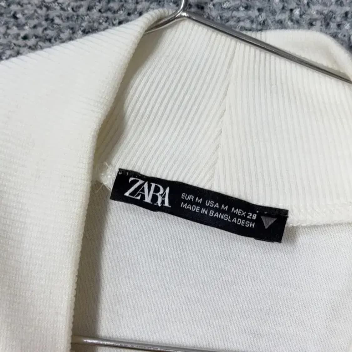 자라 화이트 폴라넥 니트 M 상품이미지3