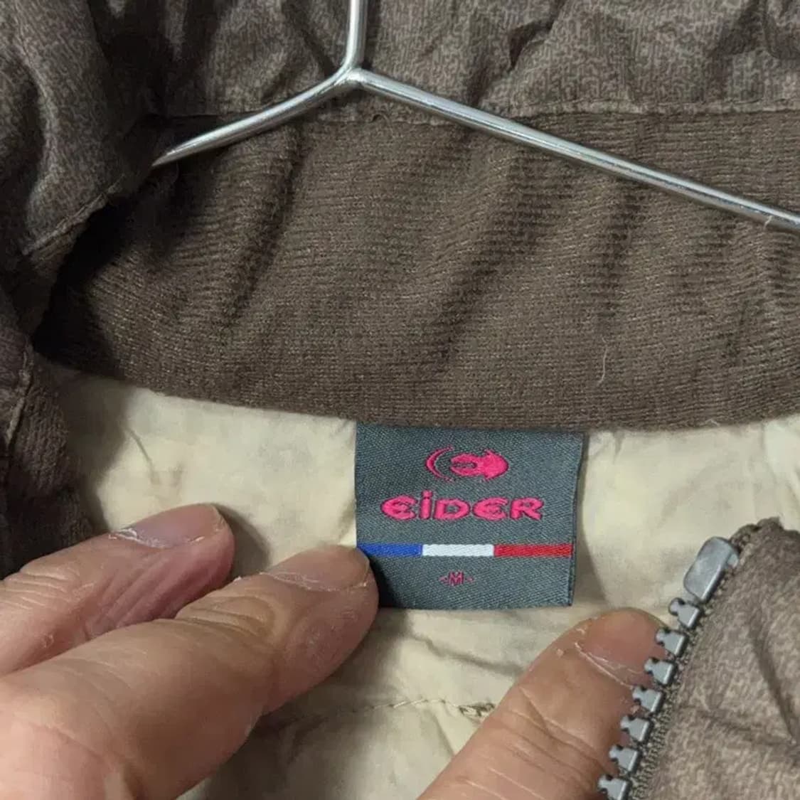 아이더 브라운 경량 패딩 M 상품이미지3