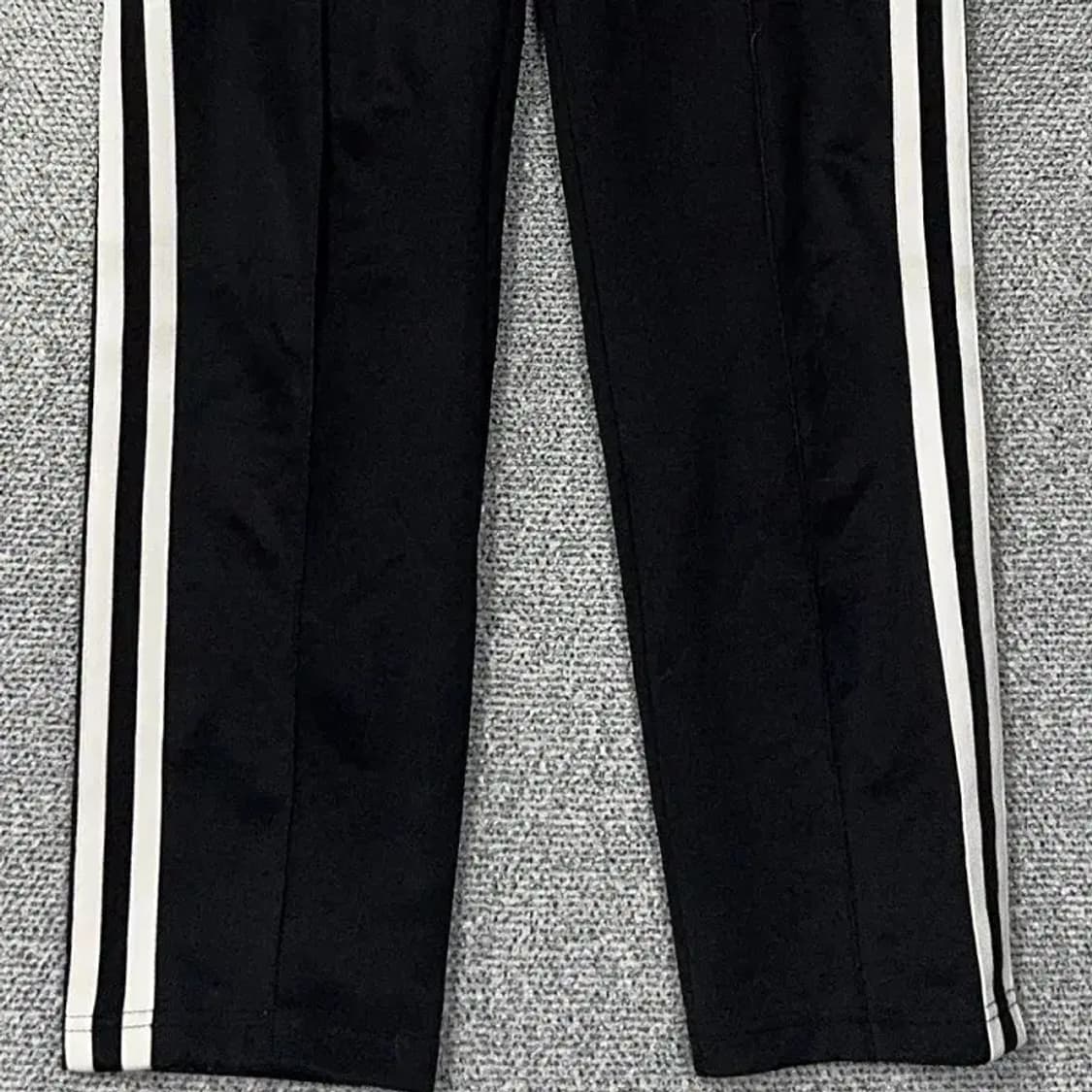 뉴발란스 블랙 로고 트랙 트레이닝 팬츠 S 상품이미지4