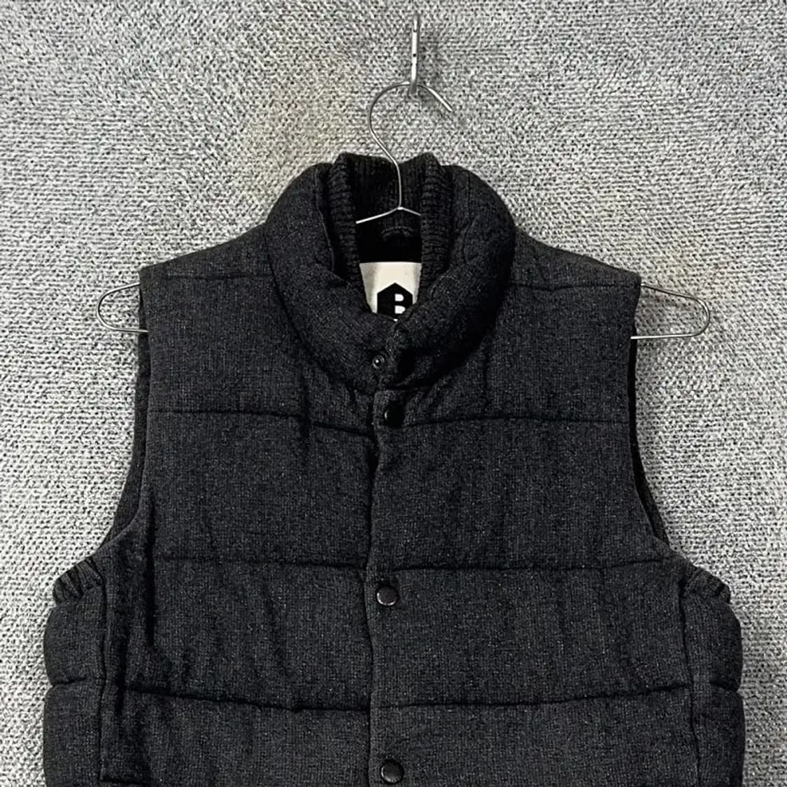 빈폴 그레이 배색 캐주얼 패딩 조끼 95 상품이미지3