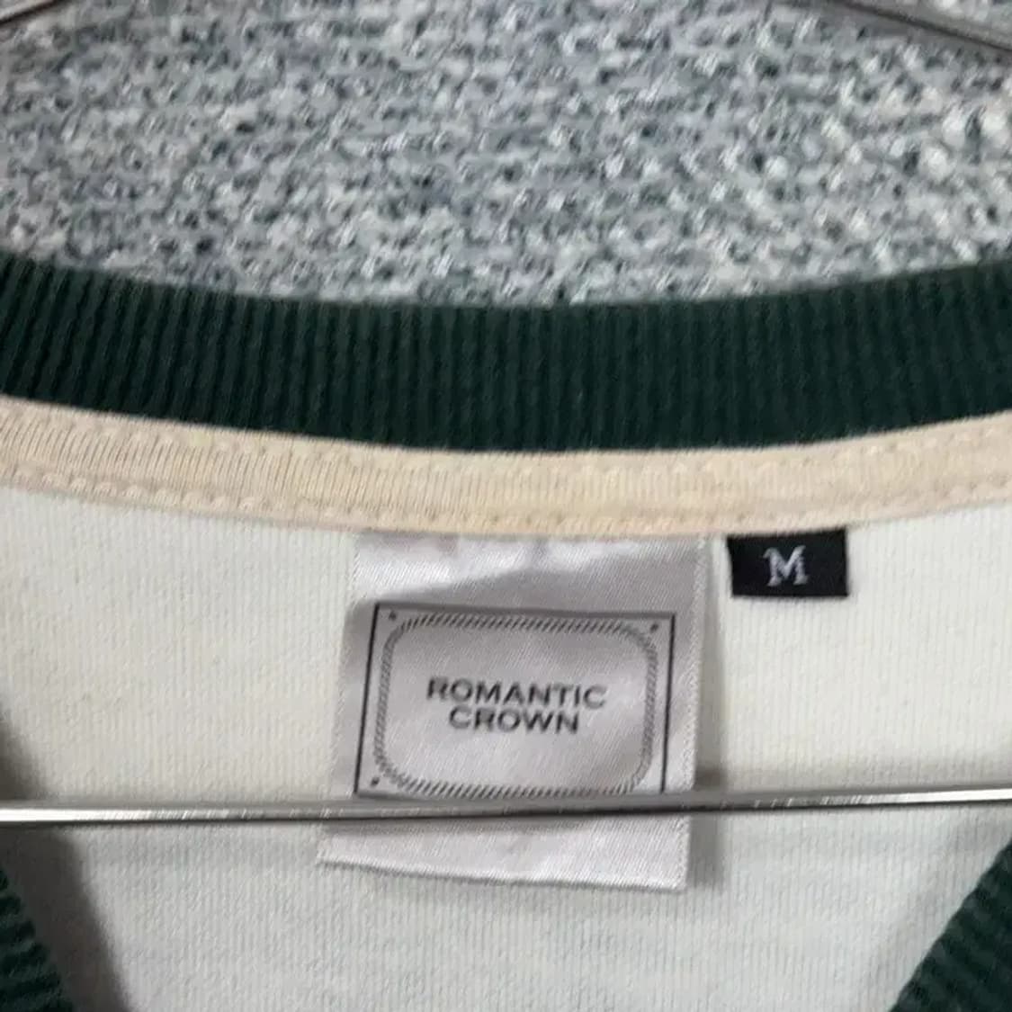 로맨틱크라운 스트라이프 그린 긴팔티 M 상품이미지3