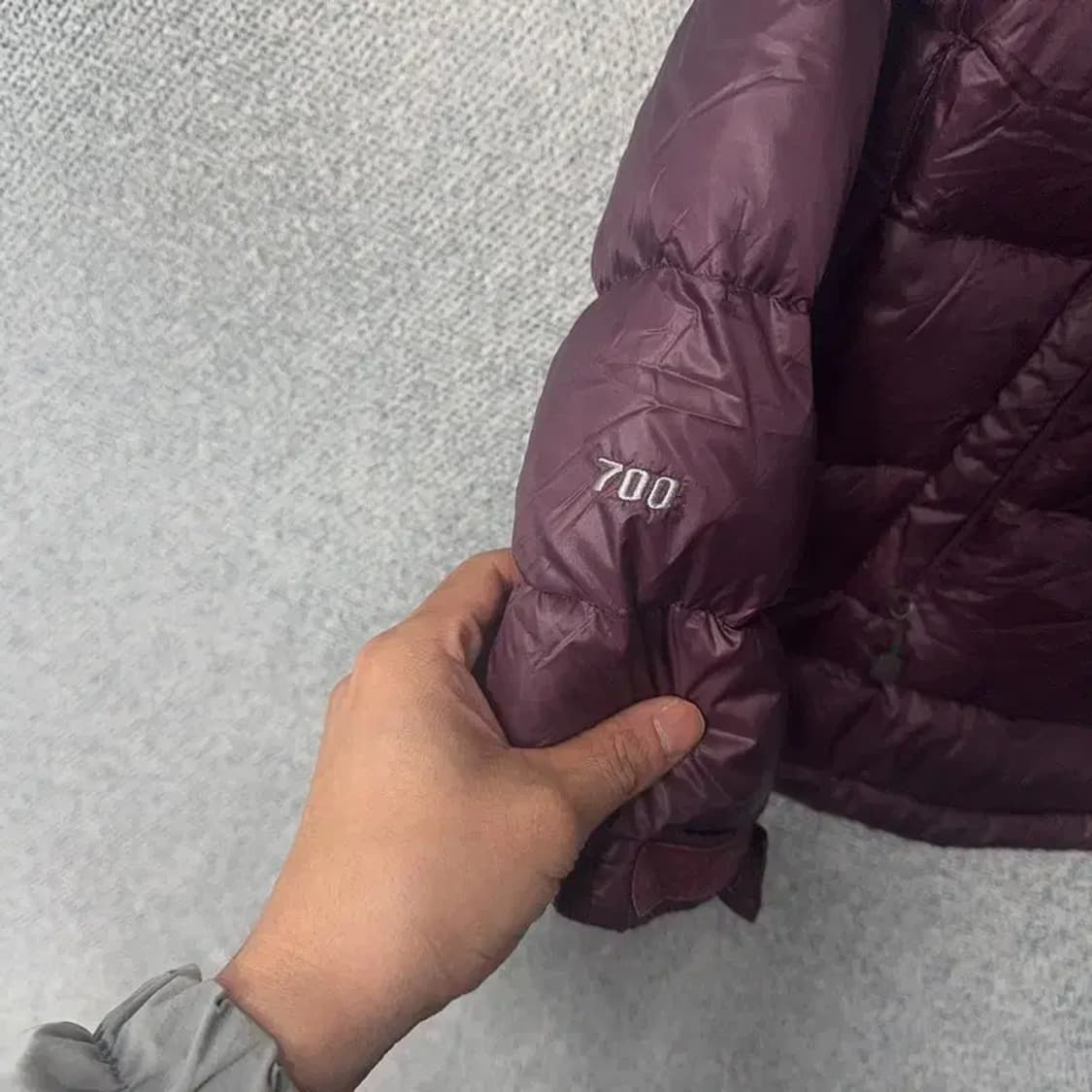 노스페이스 700 눕시 버건디 다운 패딩 105 상품이미지4