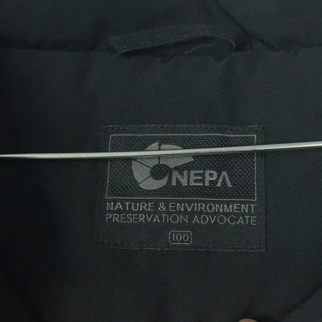 네파 블랙 로고 라쿤털 덕다운 패딩 점퍼 100 상품이미지7