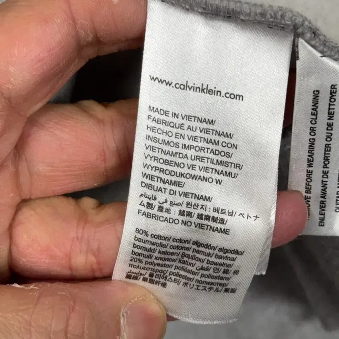 캘빈클라인 프린팅 라이트 그레이 맨투맨 M 상품이미지4
