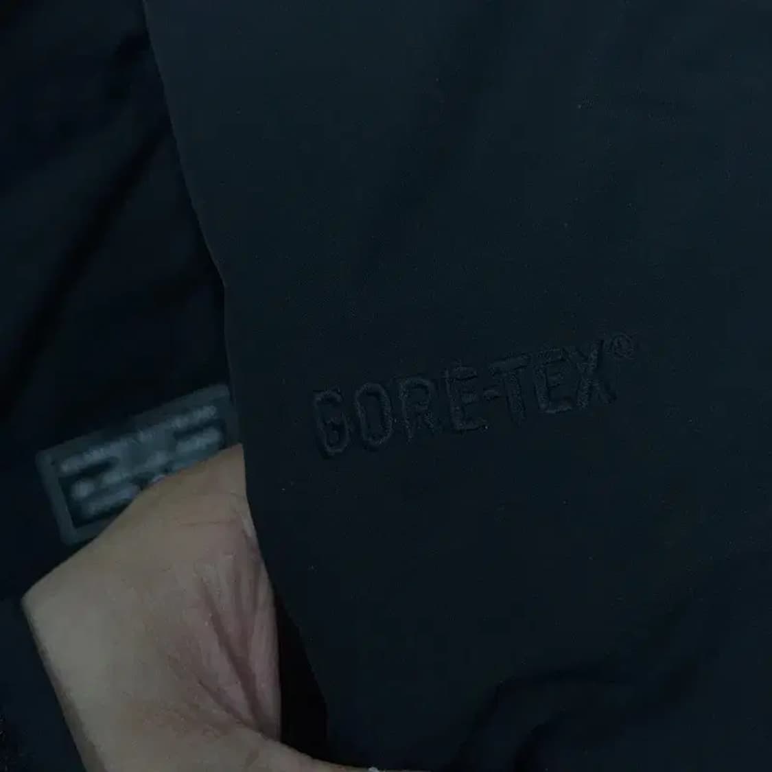 밀레 로고 블랙 패딩 점퍼 100 상품이미지3