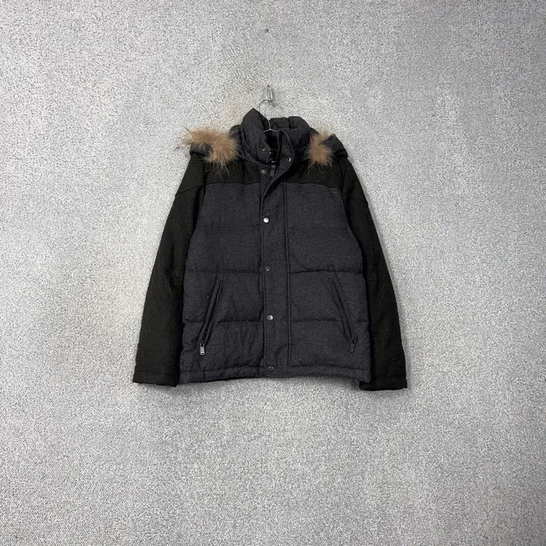 지오지아 구스다운 블랙 라쿤퍼 패딩 100 상품이미지1