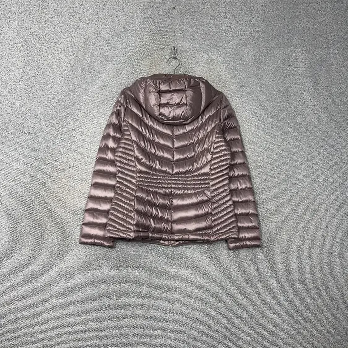 캘빈클라인 여성 빈티지 유광 덕다운 패딩 점퍼 M 상품이미지2