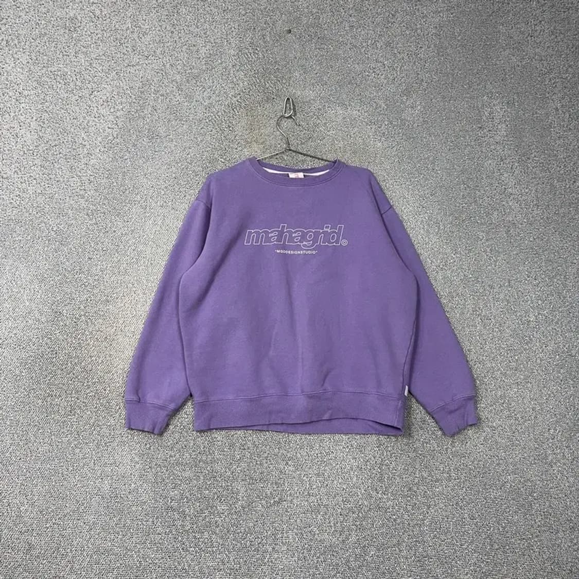 마하그리드 프린팅 연퍼플 맨투맨 L 상품이미지1