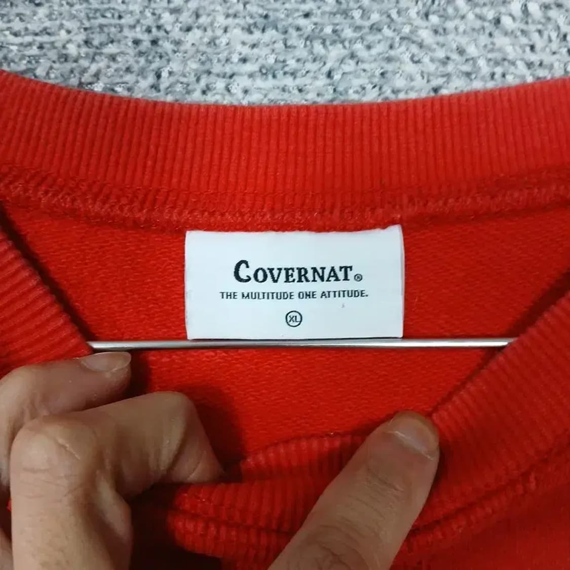 커버낫 로고 레드 맨투맨 XL 상품이미지3