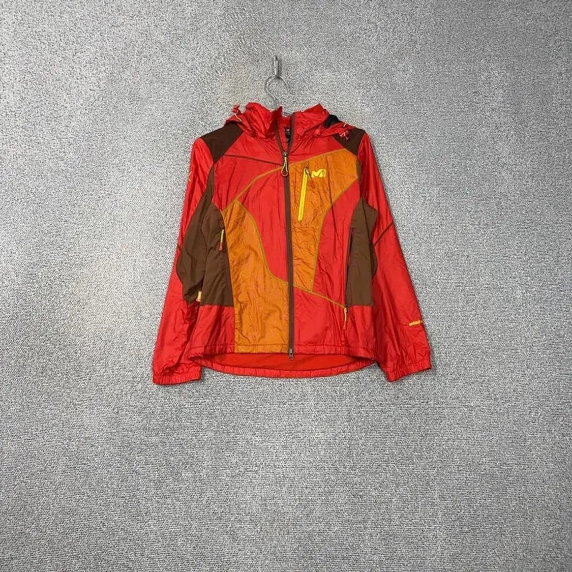 밀레 레드 로고 멀티컬러 기능성 바람막이 S 상품이미지1