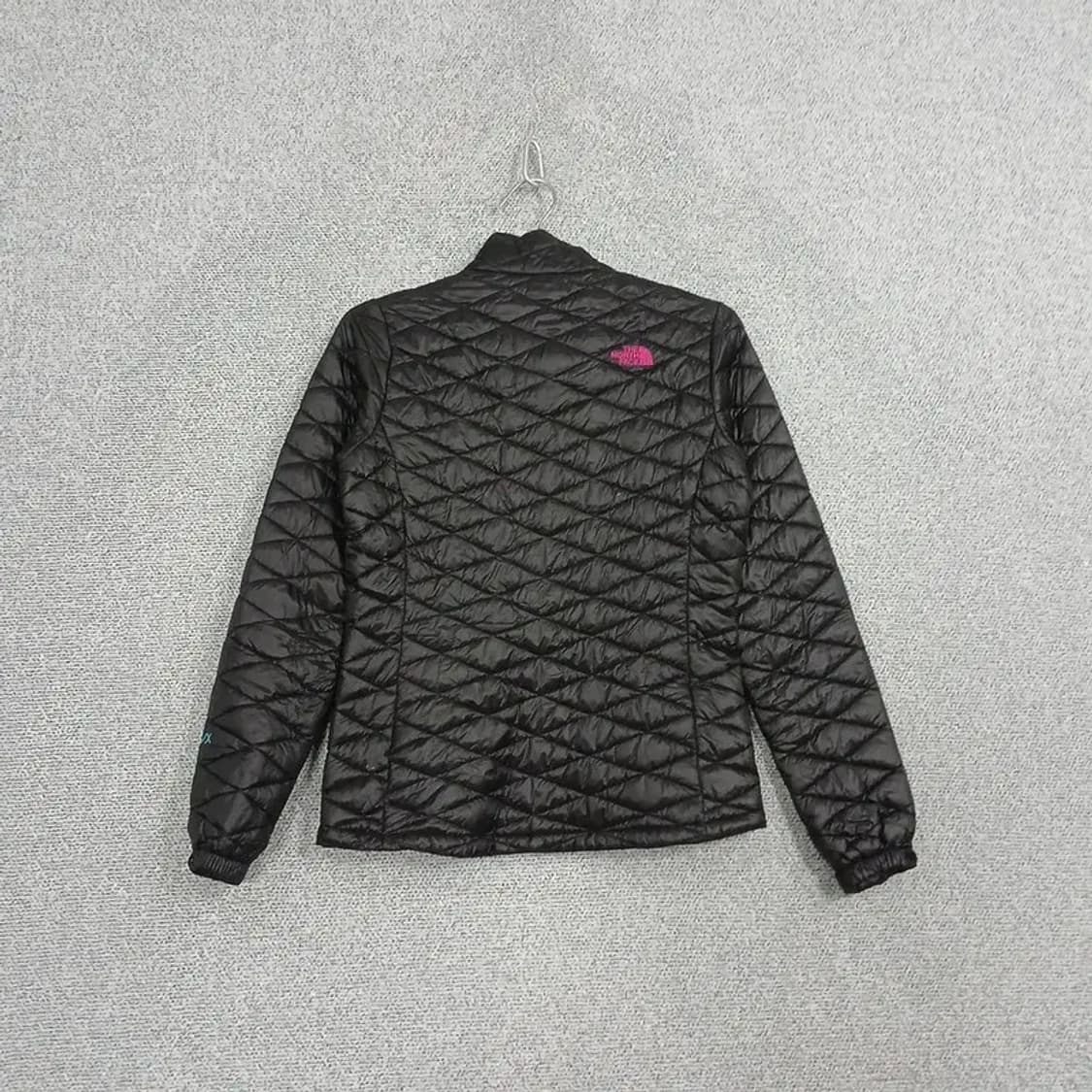 노스페이스 퀄팅 블랙 경량 패딩 80 상품이미지2