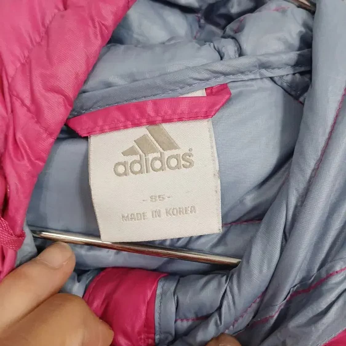 아디다스 로고 핑크 경량 패딩 95 상품이미지3