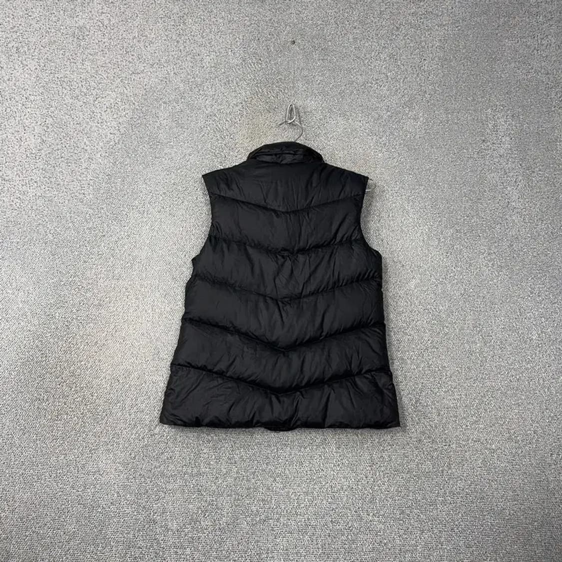 나이키 여성 블랙 패딩 조끼 L 상품이미지2