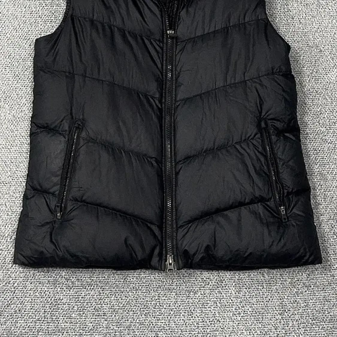 나이키 여성 블랙 패딩 조끼 L 상품이미지4