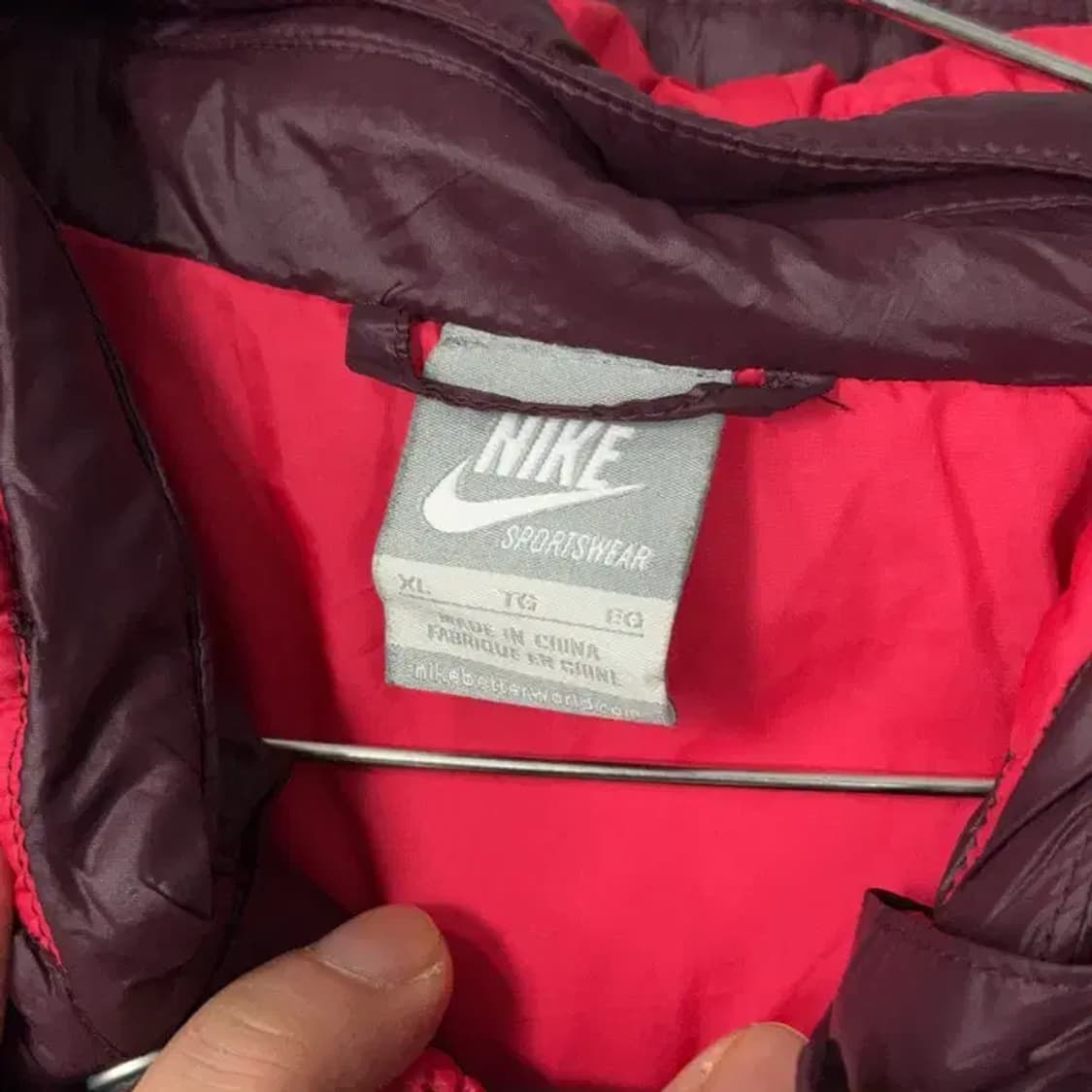 나이키 버건디 멀티컬러 여성 로고 숏패딩 XL 상품이미지6