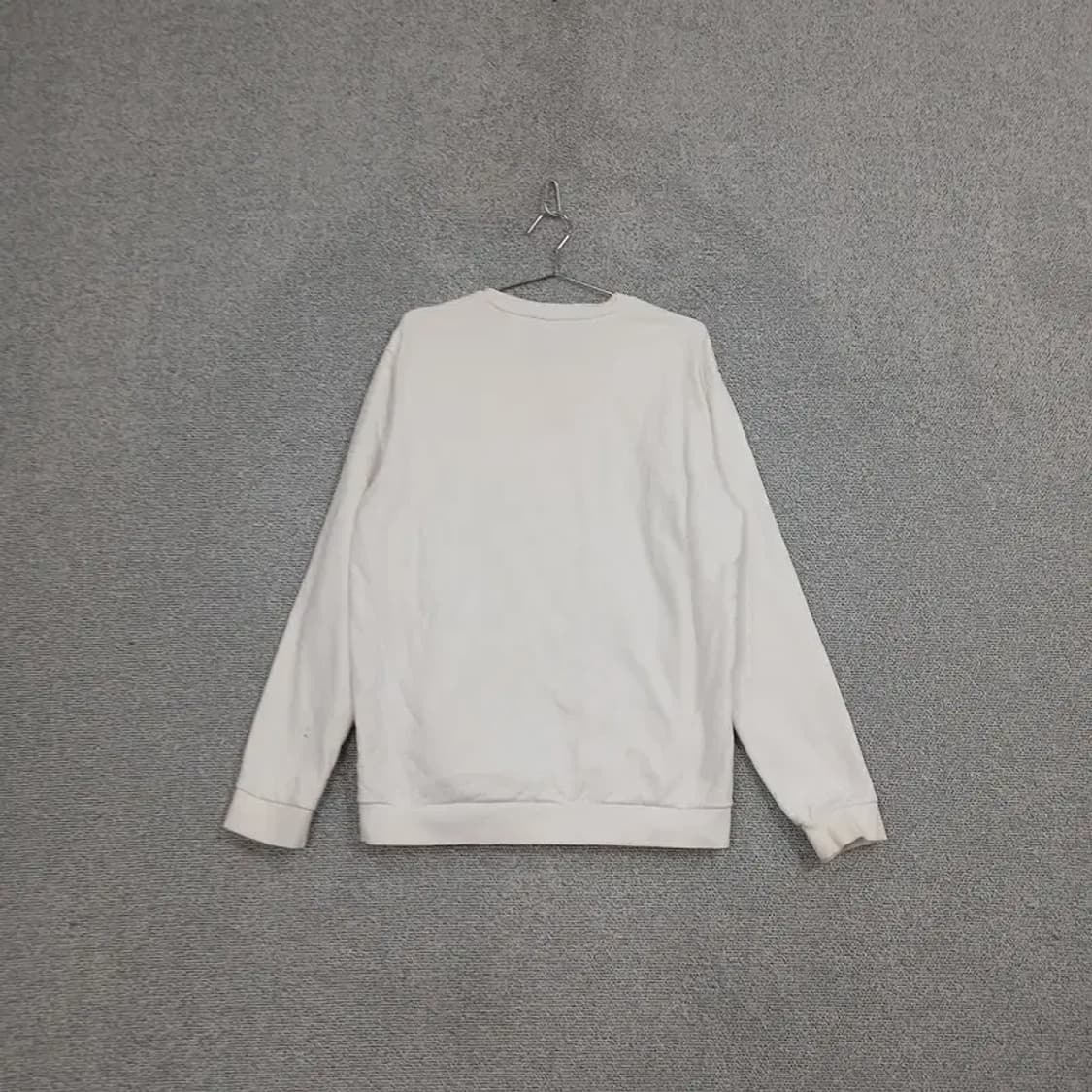 솔리드옴므 프린팅 캐주얼 화이트 맨투맨 105 상품이미지2