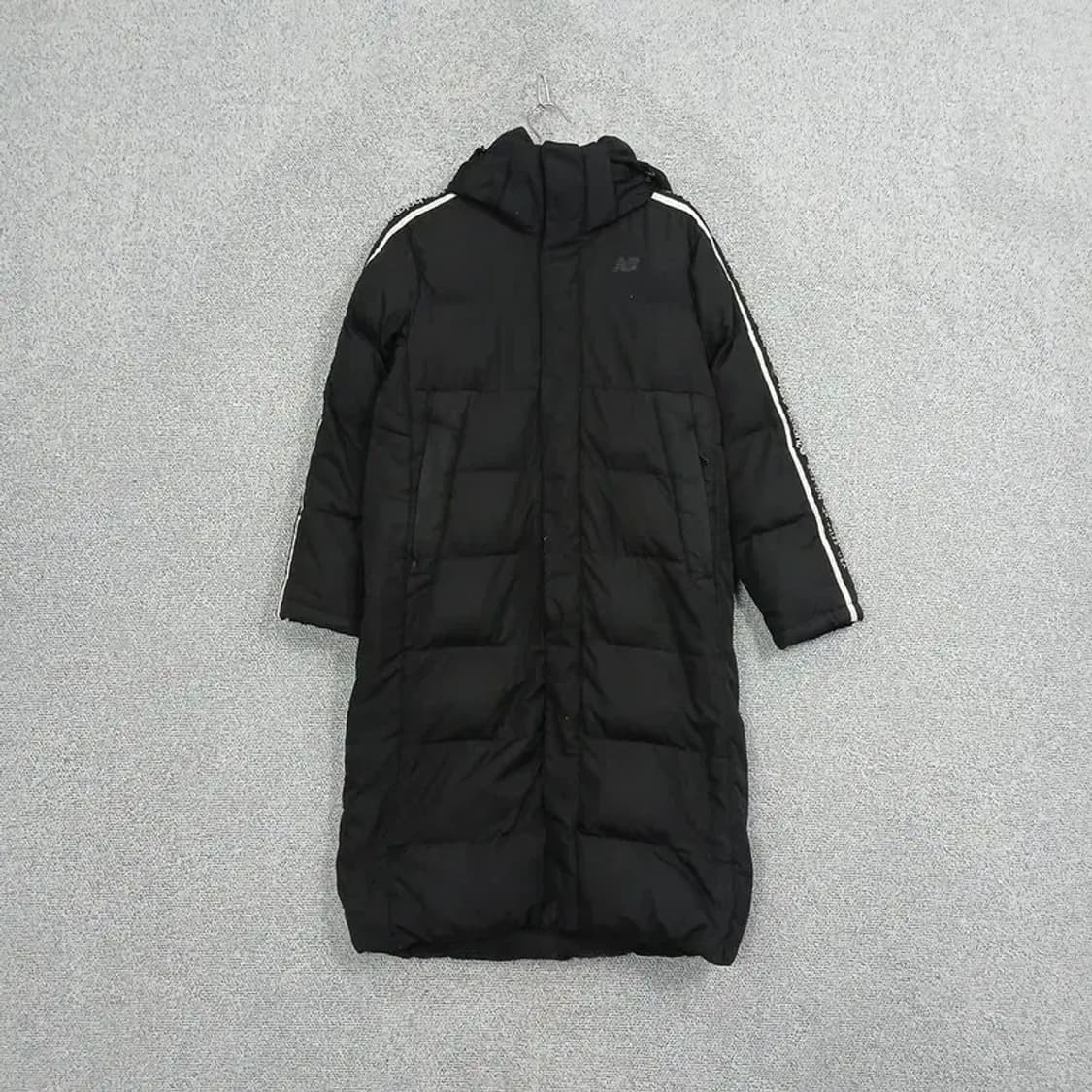 뉴발란스 로고 프린팅 덕다운 블랙 롱 패딩 90 상품이미지1