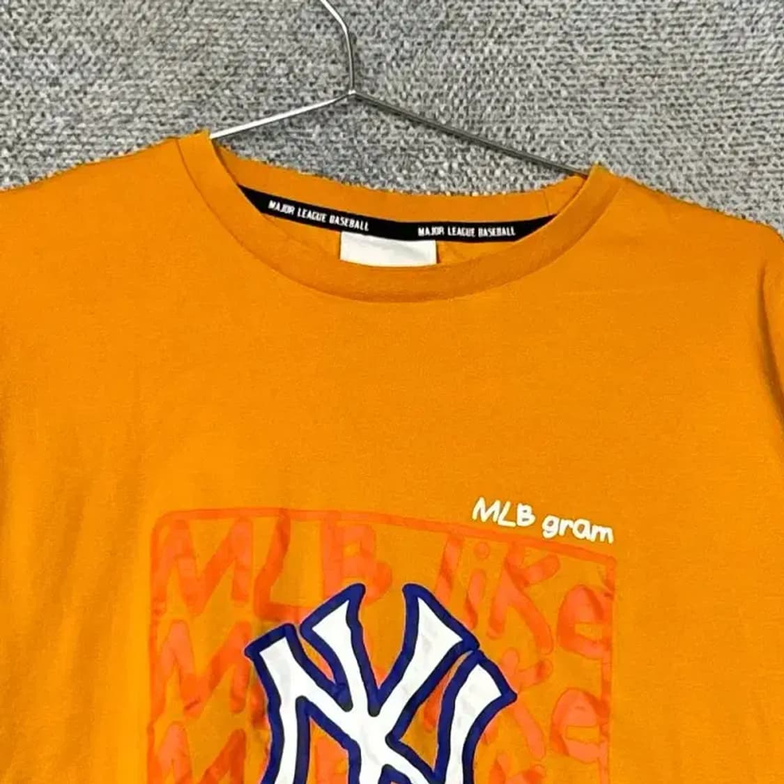 MLB 뉴욕양키즈 프린팅 오렌지 긴팔티 100 상품이미지3
