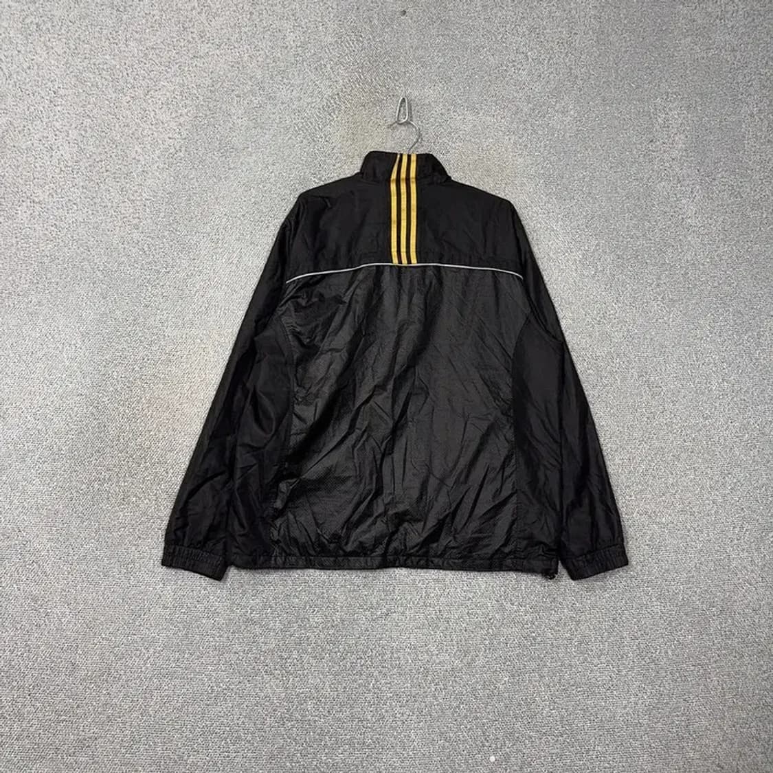 아디다스 검금 로고 오버핏 바람막이 110 상품이미지2