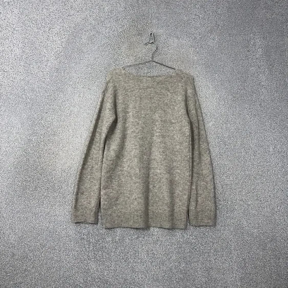 유니클로 그레이 브이넥 오버핏 모헤어 니트 L 상품이미지2
