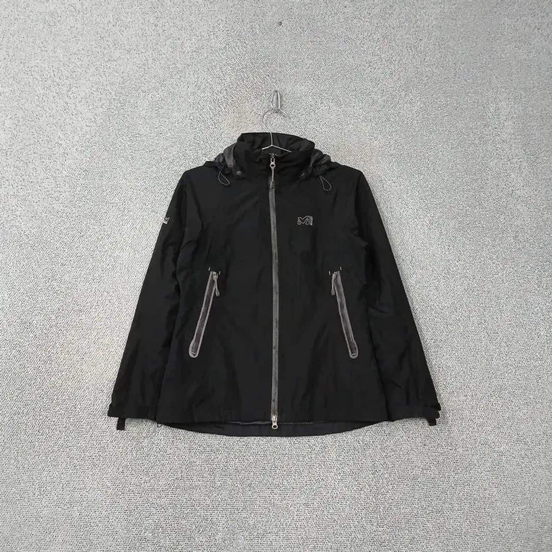 밀레 로고 블랙 고어텍스 바람막이 윈드자켓 90 상품이미지1