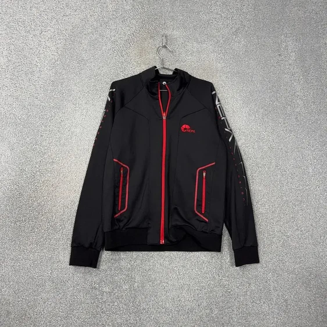 네파 블랙 로고 남성 기능성 집업 105 상품이미지1