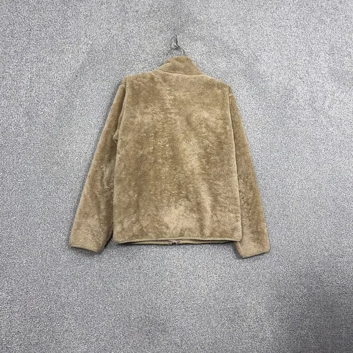 유니클로 베이지 포켓 퀄팅 후리스 집업 M 상품이미지2