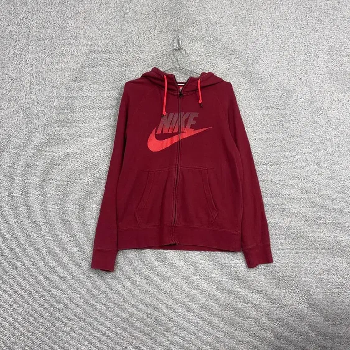 나이키 프린팅 버건디 로고 후드티 LG 상품이미지1