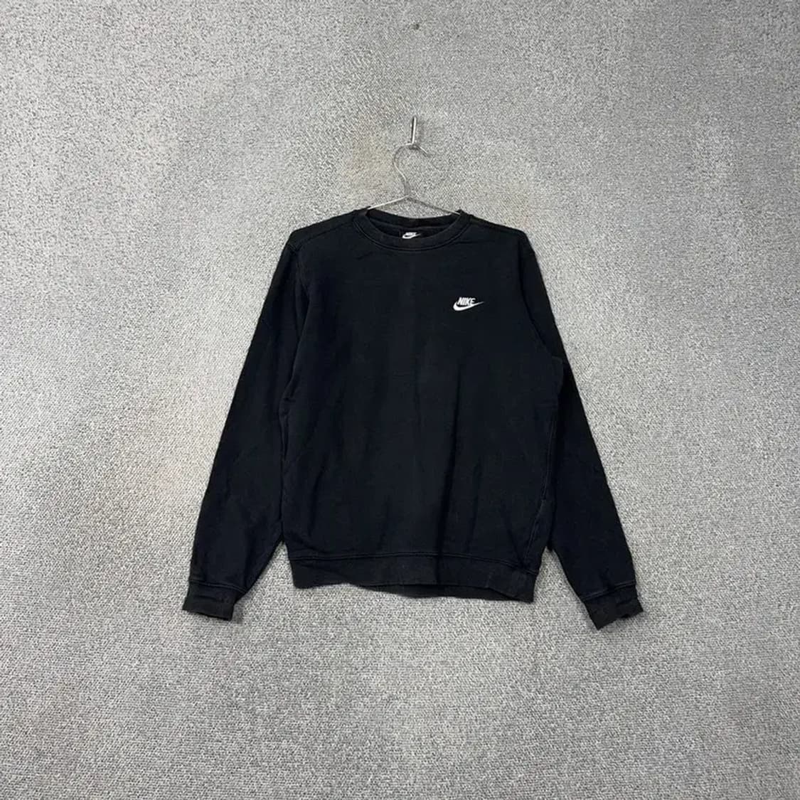 나이키 블랙 로고 스우시 맨투맨 M 상품이미지1