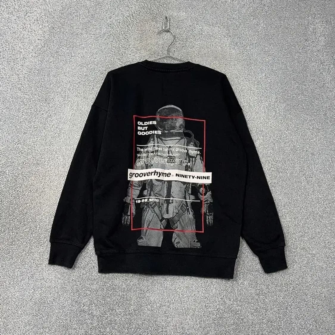 그루브라임 백프린팅 블랙 맨투맨 M 상품이미지1