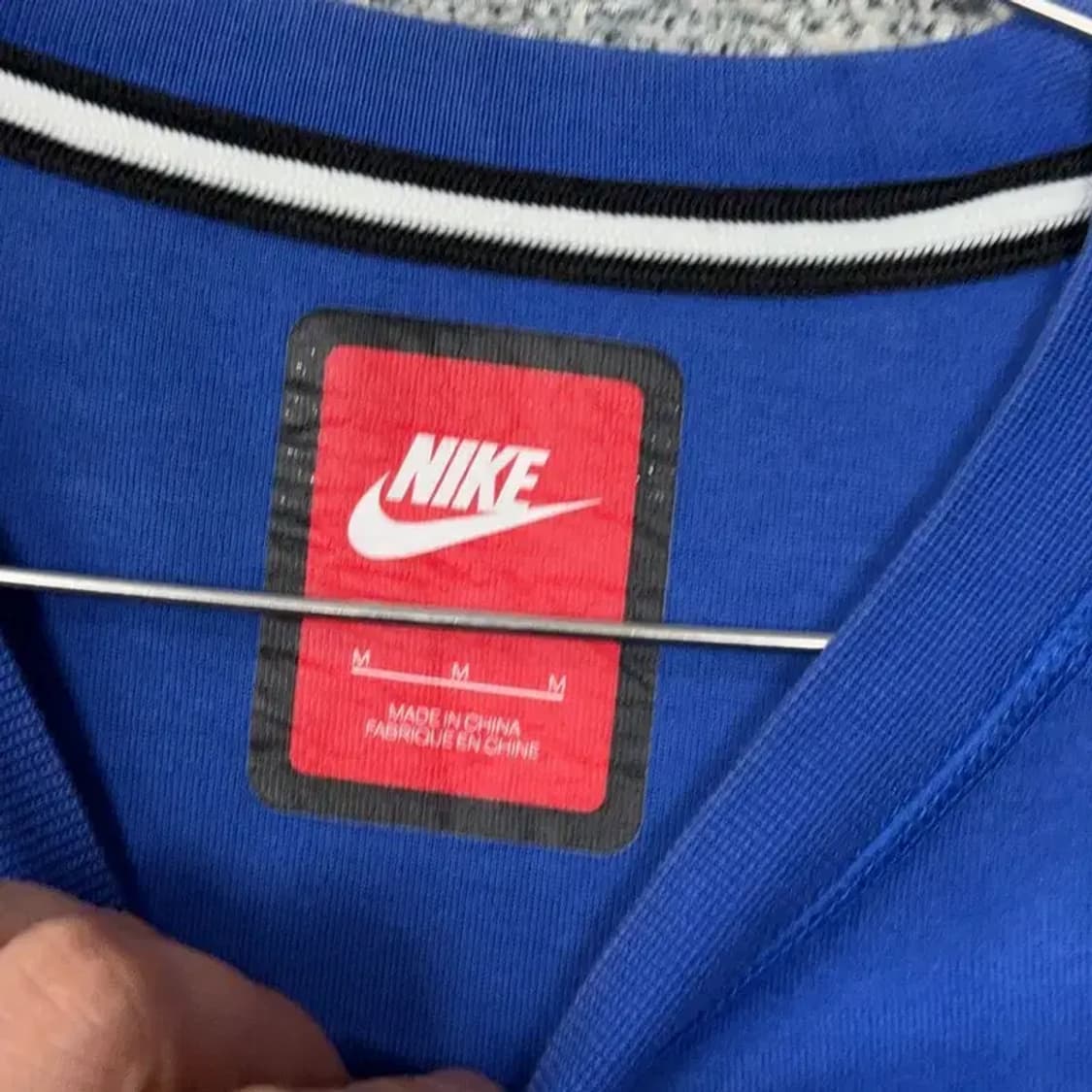 나이키 블루 로고 스우시 맨투맨 M 상품이미지3