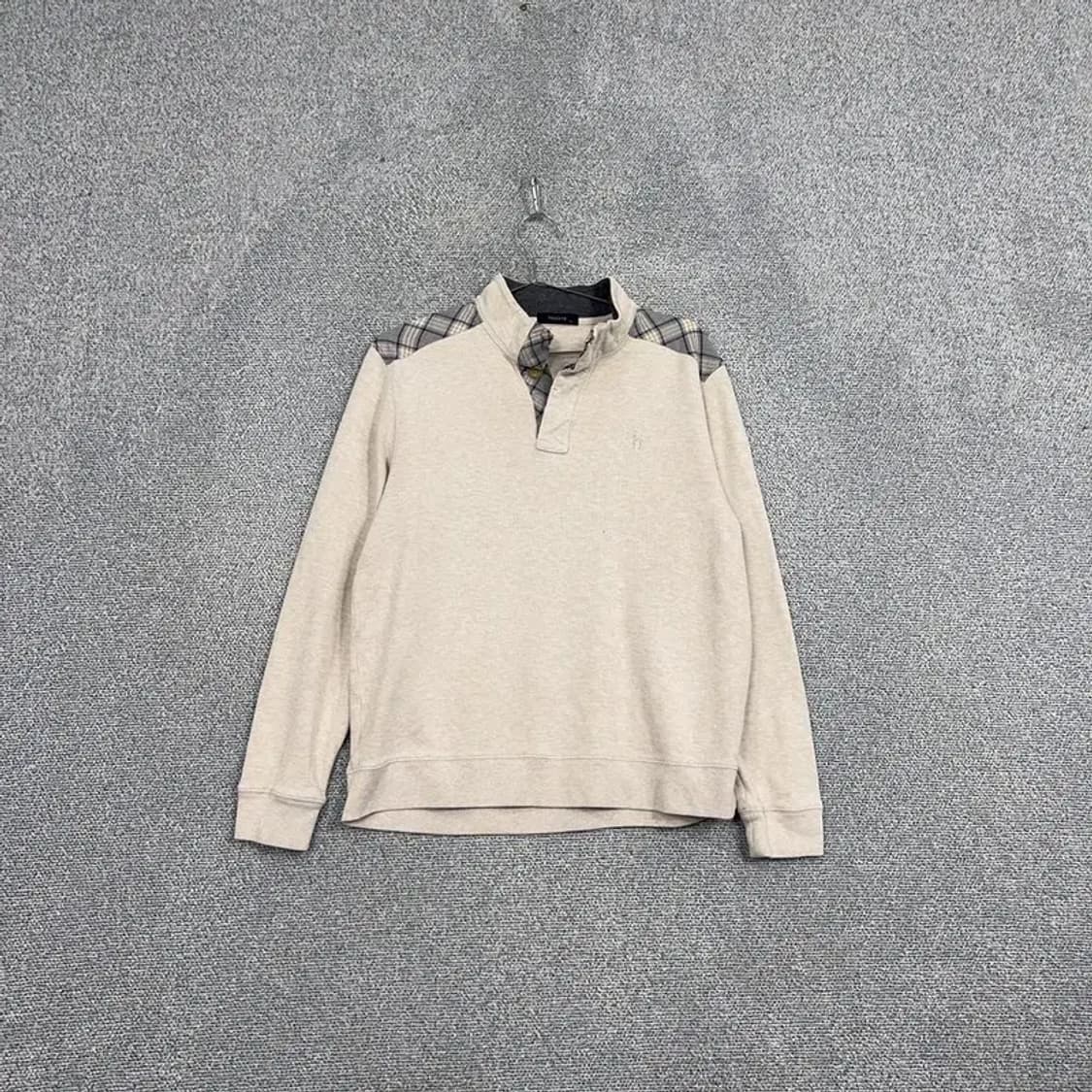 해지스 캐주얼 버튼 카라 크림 맨투맨 185 상품이미지1