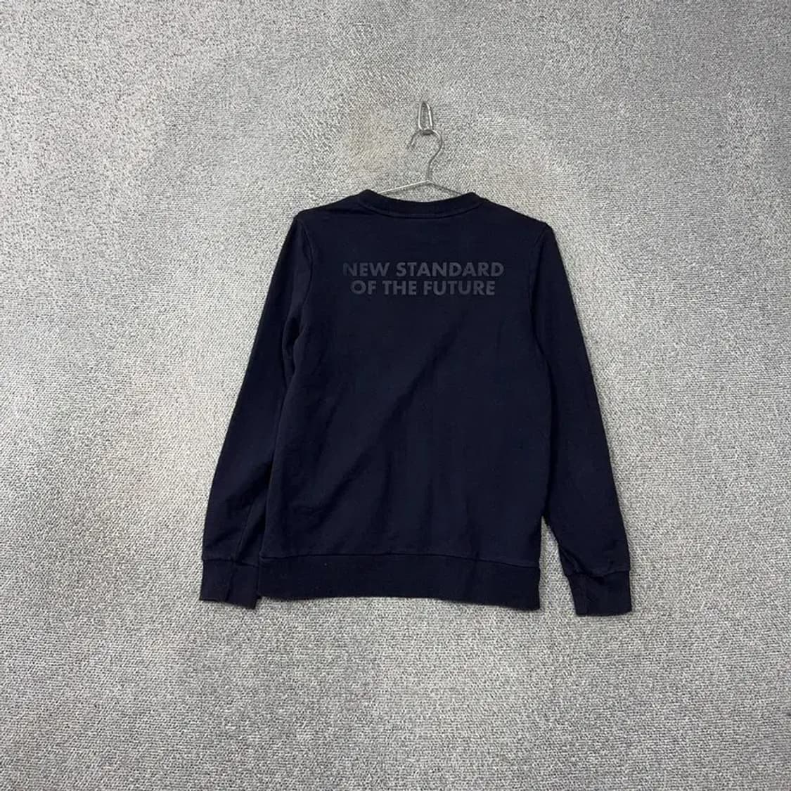 푸마 프린팅 네이비 맨투맨 90 상품이미지2