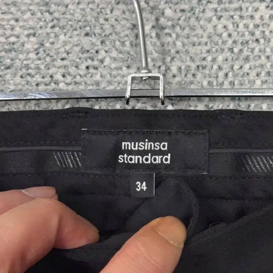 [새상품]무신사스탠다드 블랙 남성 슬랙스 34 상품이미지6