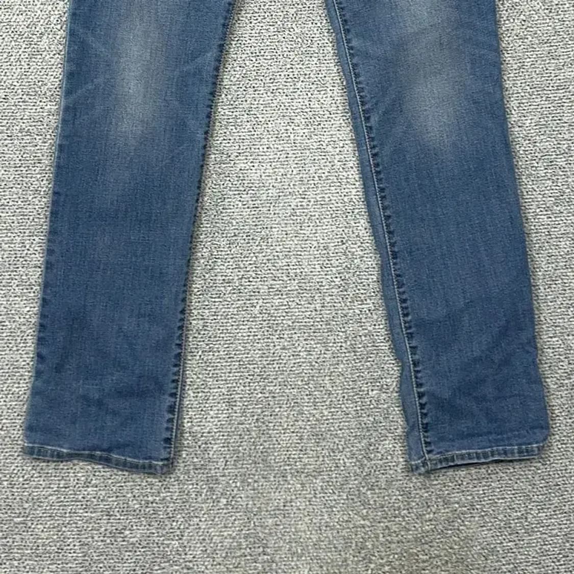 리바이스 여성 슬림핏 데님 청바지 27 상품이미지4