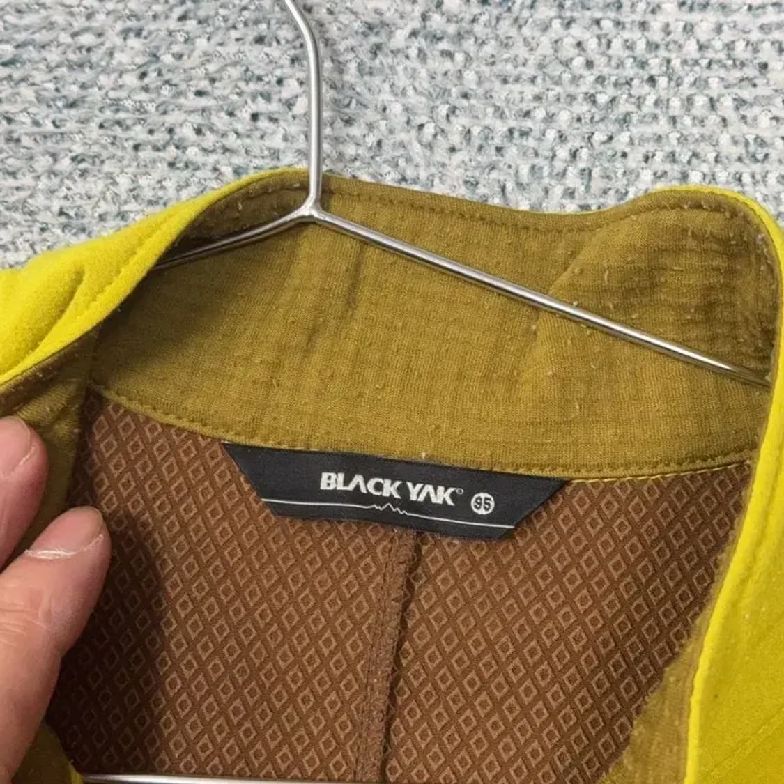 블랙야크 옐로우 로고 등산 기능성 반집업 긴팔티 95 상품이미지3