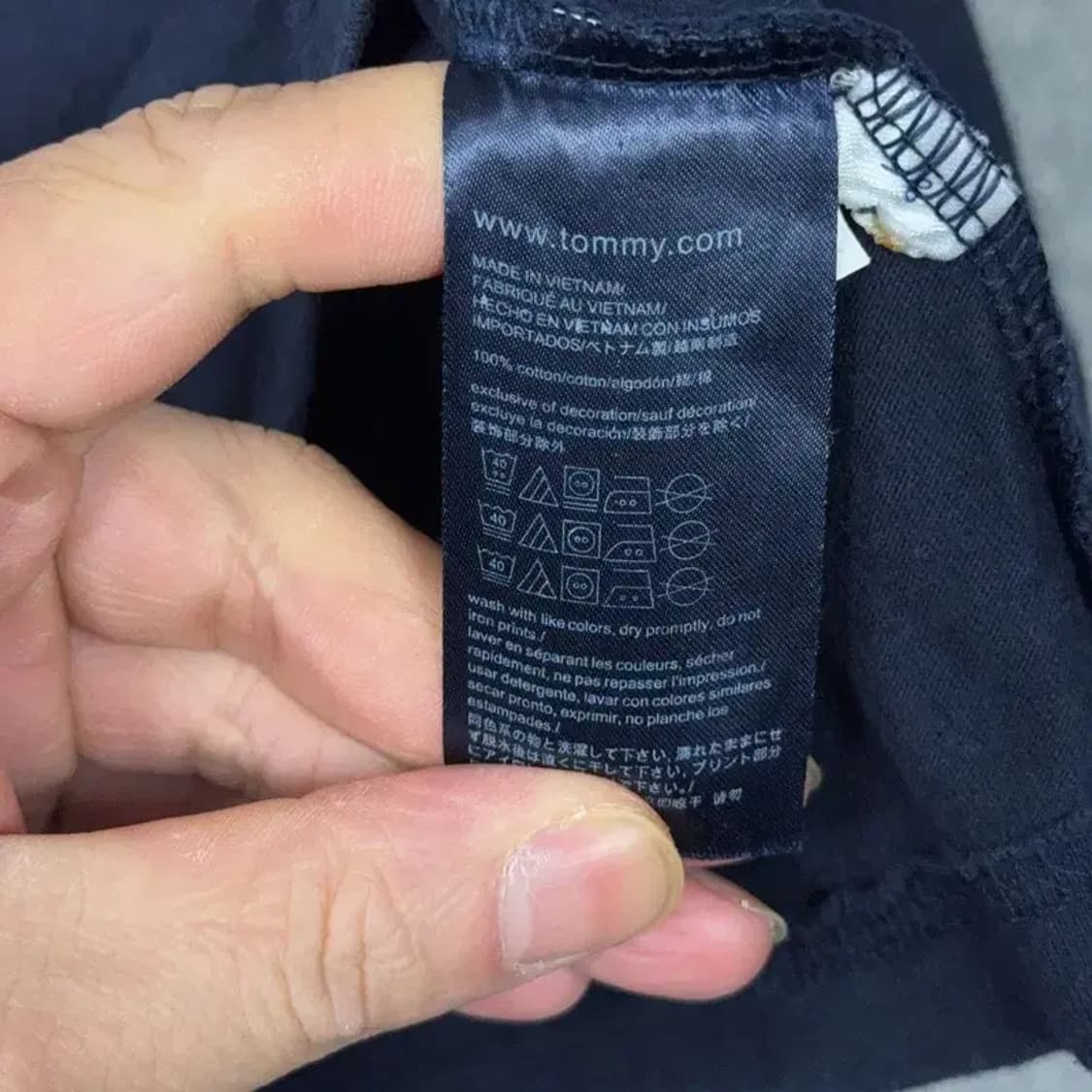 타미힐피거 로고 여성 네이비 반팔티 M 상품이미지4