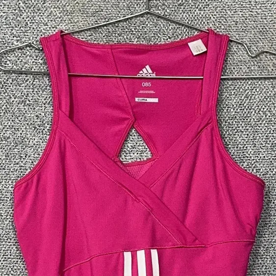 아디다스 핑크 삼선 기능성 운동 민소매 나시 85 상품이미지3