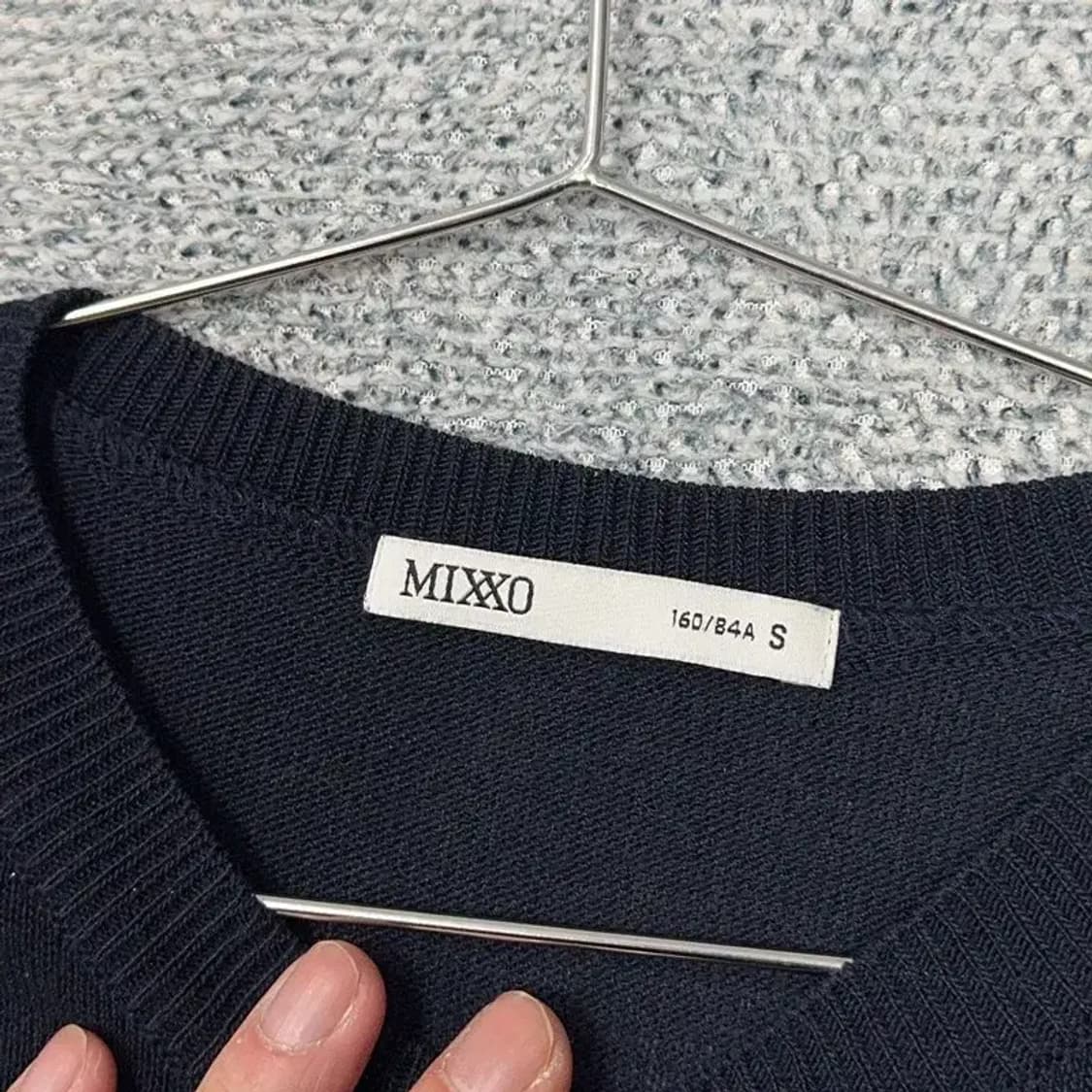 미쏘 네이비 아크릴 니트 반팔 가디건 S 상품이미지3