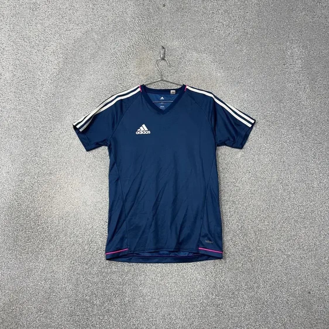 아디다스 네이비 로고 삼선 기능성 운동 반팔티 100 상품이미지1