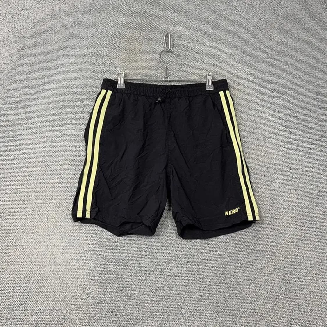 널디 블랙 로고 트랙 반바지 M 상품이미지1