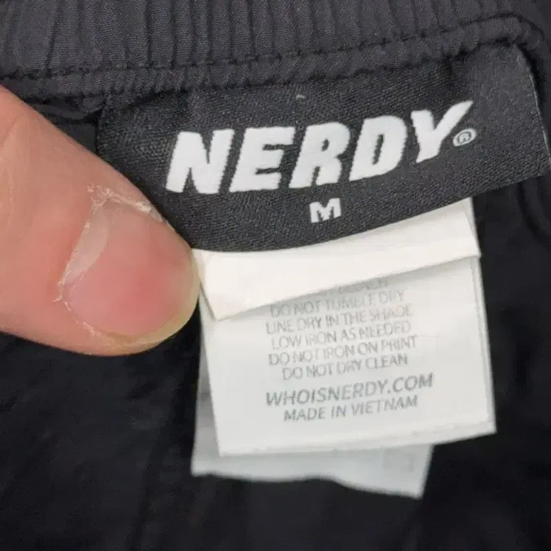 널디 블랙 로고 트랙 반바지 M 상품이미지5