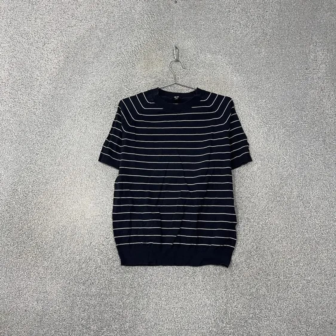 유니클로 스트라이프 네이비 반팔티 L 상품이미지1