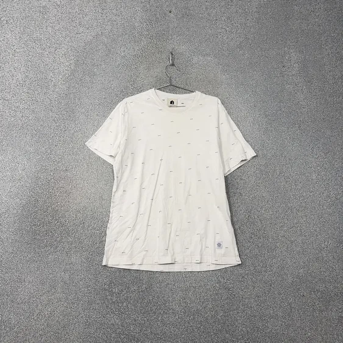 빈폴 도트 화이트 남성 캐주얼 반팔 티 110 상품이미지1